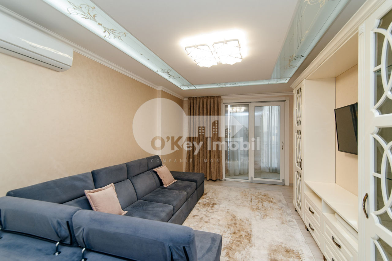 Apartament cu 2 camere, 70 m², Centru, Chișinău foto 2