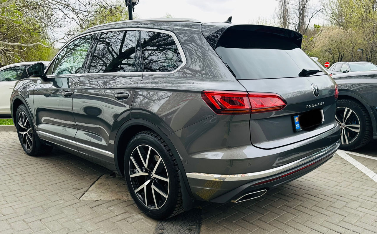 Volkswagen Touareg foto 3