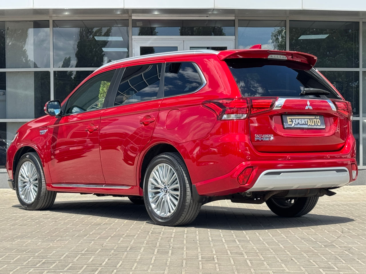 Mitsubishi Outlander — фото 4