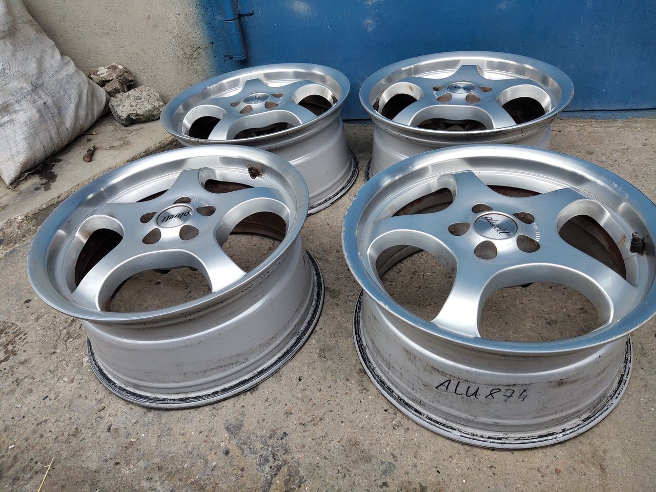 Продам Диски 5/100р16
