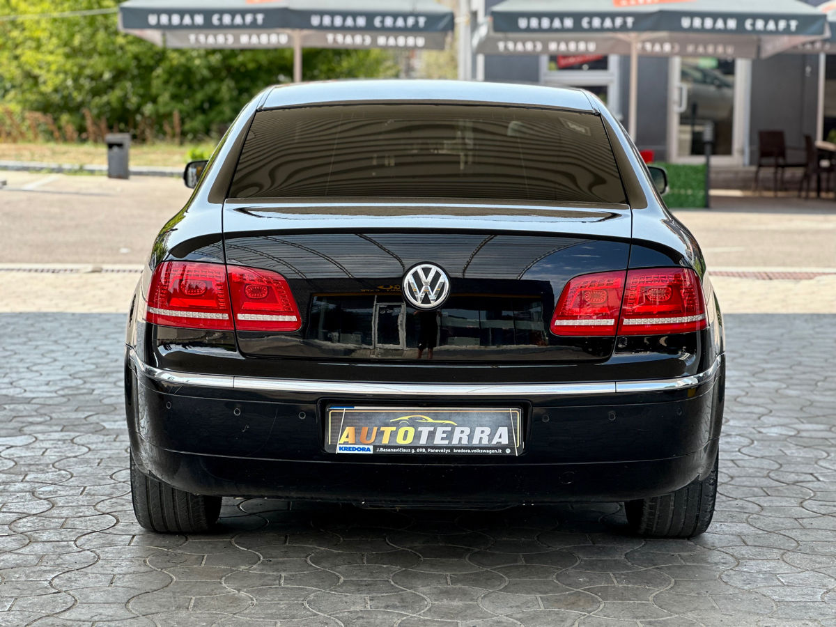 Volkswagen Phaeton foto 4