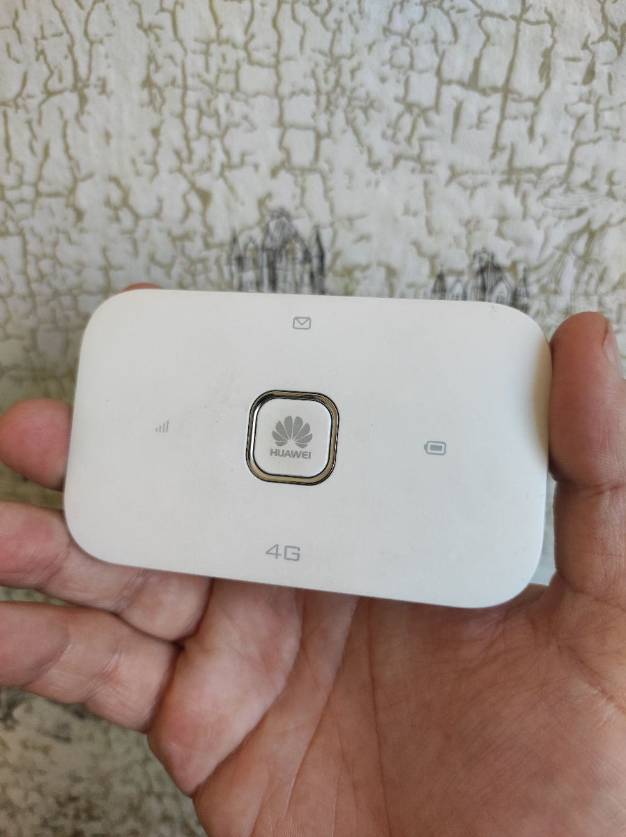 Modem Wi-Fi Huawei E5576-322 foto 0