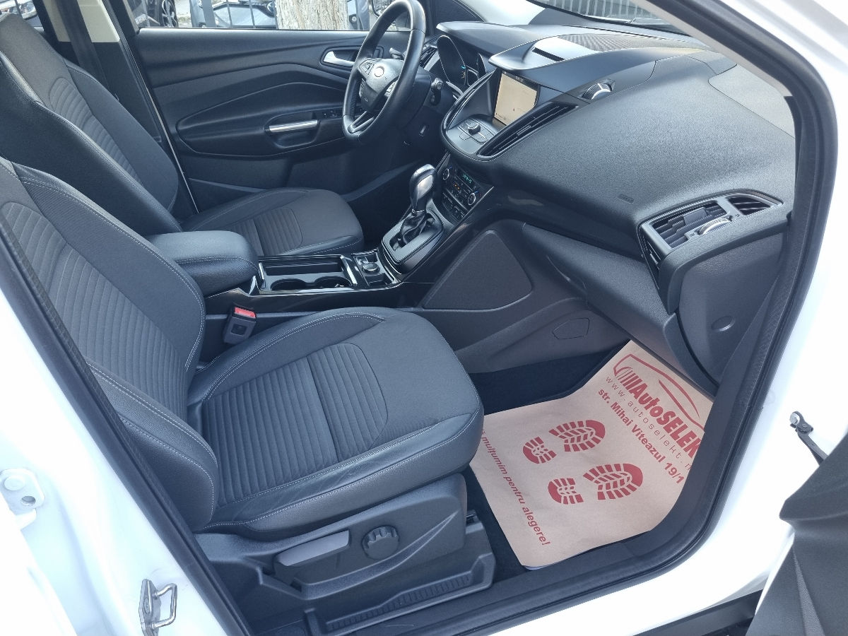 Ford Kuga 2019 photo 10