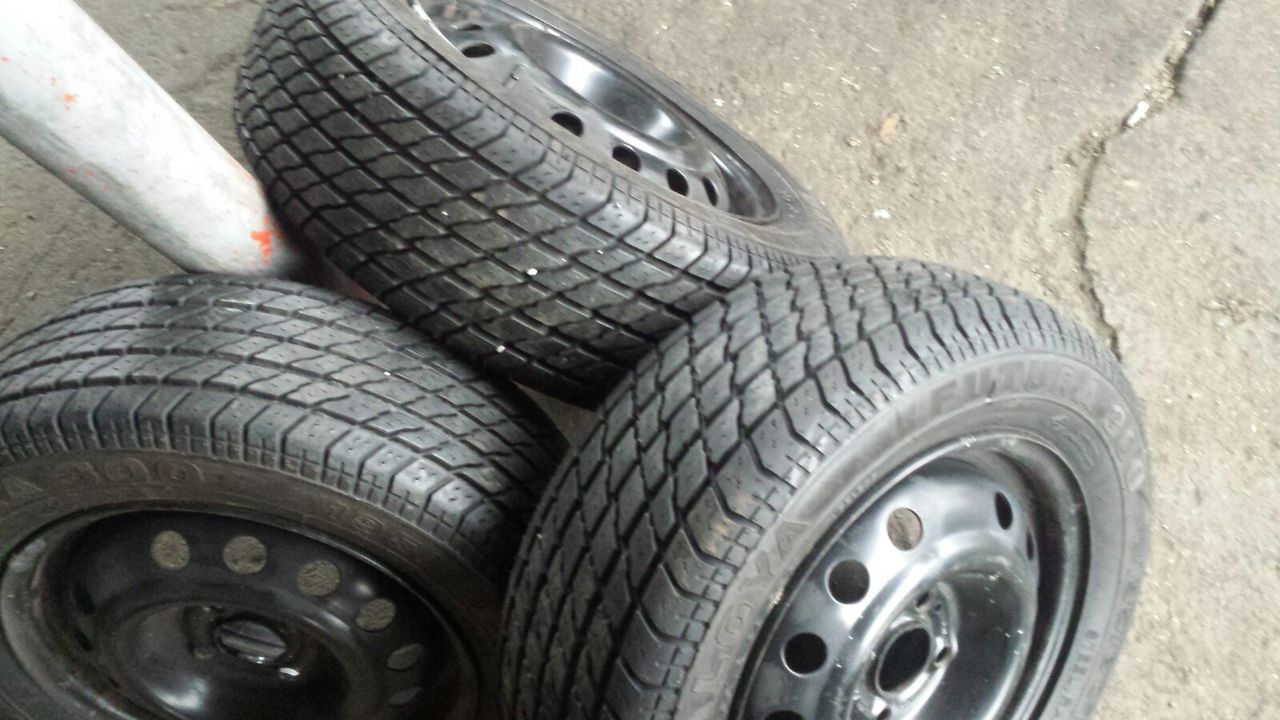 Новая резина 195 -60-R14+ Диски R-15(4x100)-Toyota.Honda
