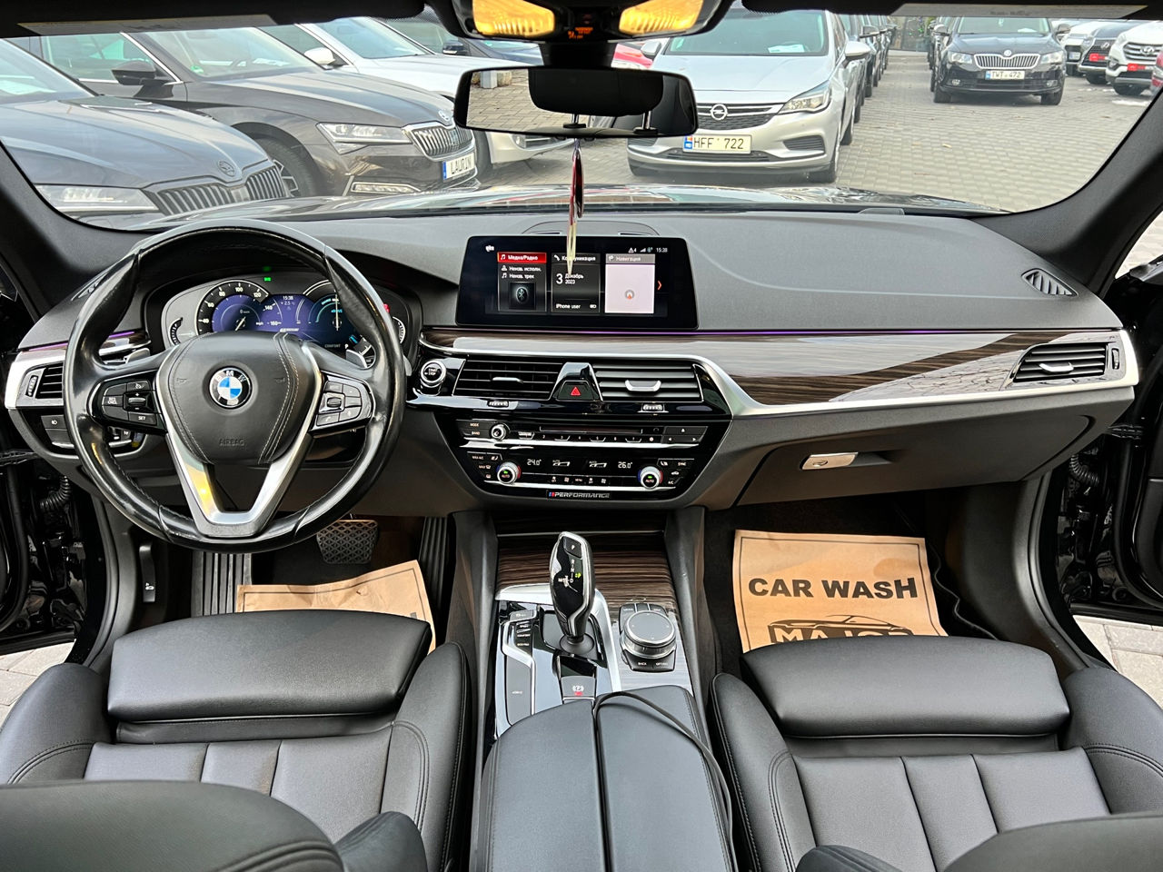 BMW 5 Series foto 7