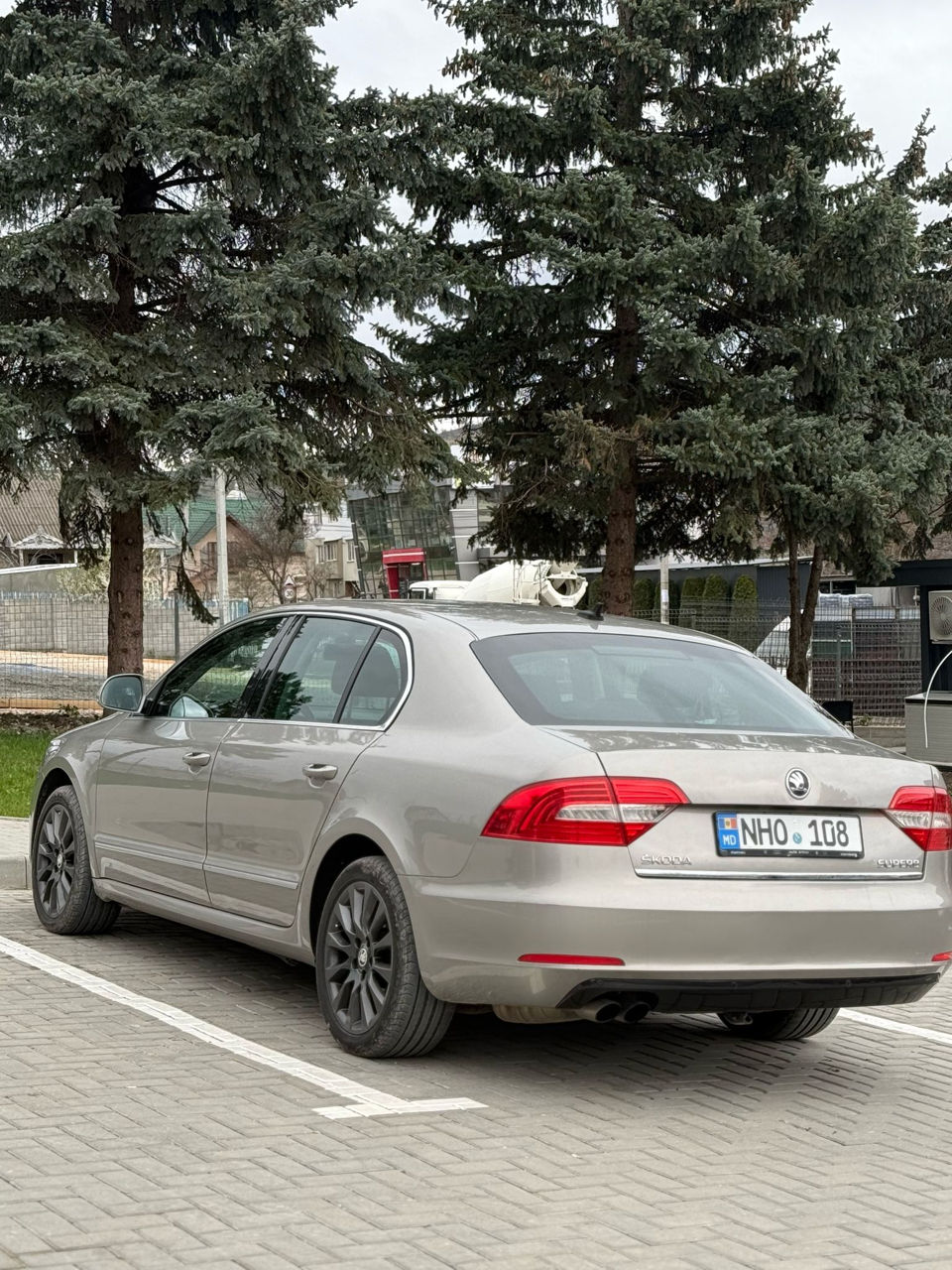 Skoda Superb фото 6