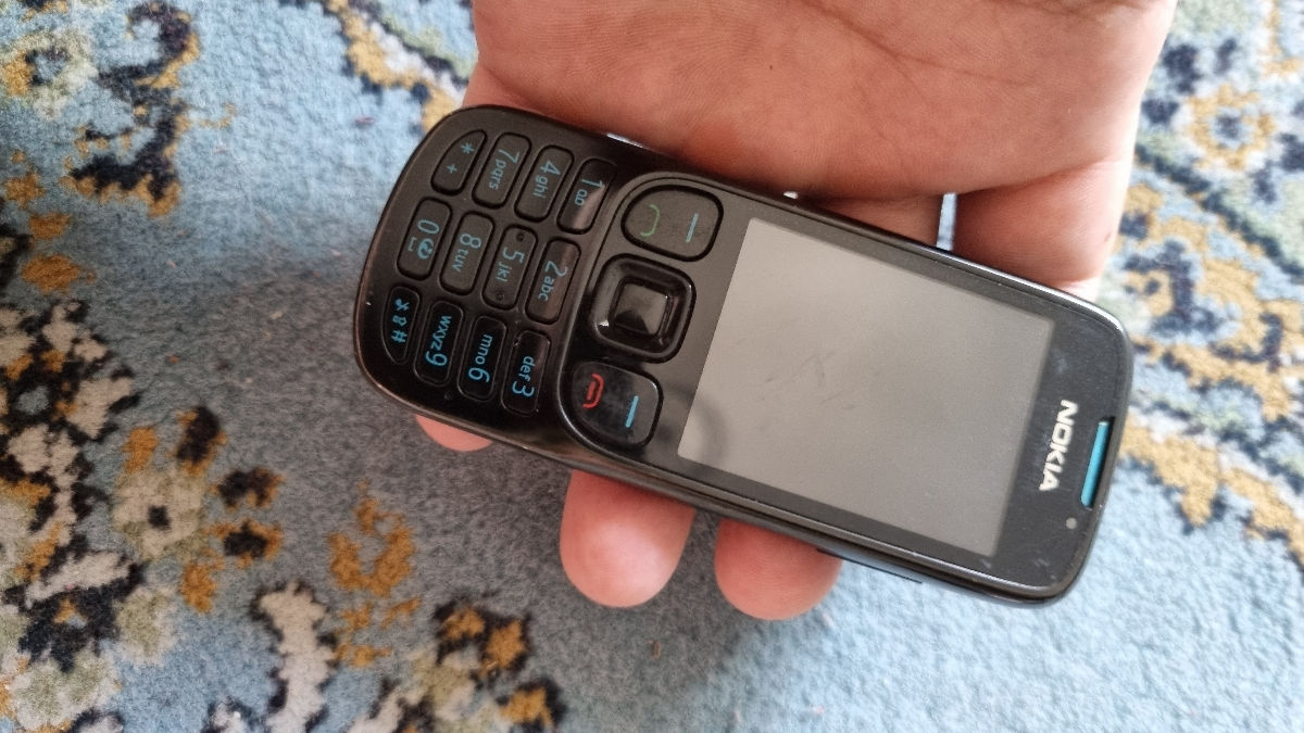 Nokia 6303