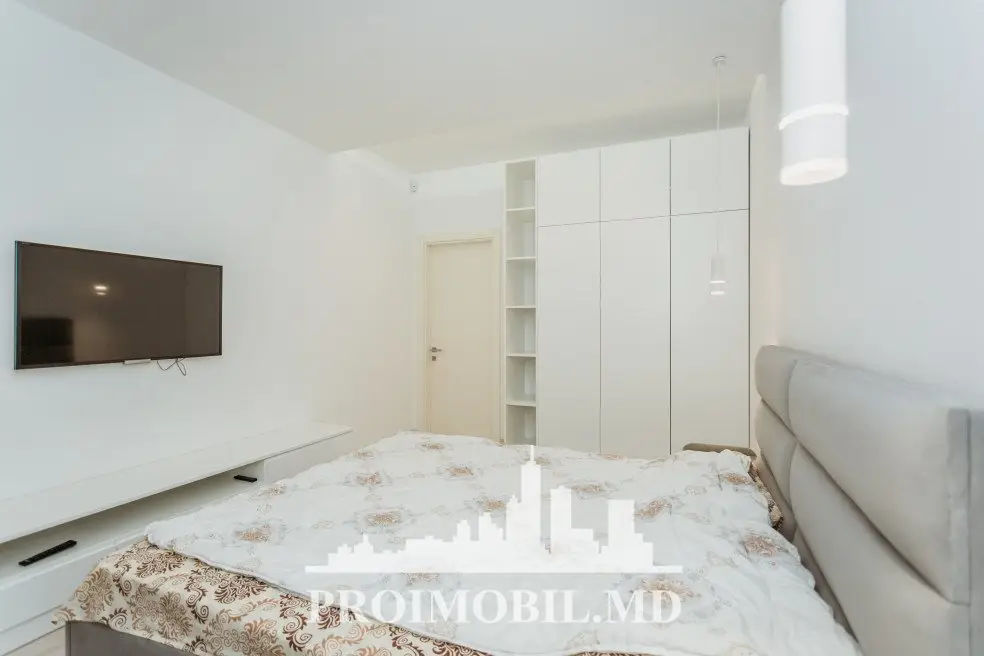 Apartament cu 3 camere, 110 m², Botanica, Chișinău foto 1