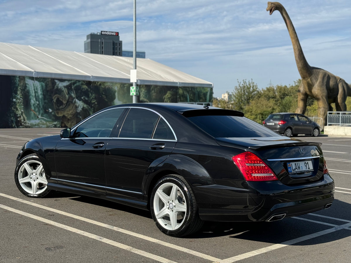 Mercedes S-Class foto 3