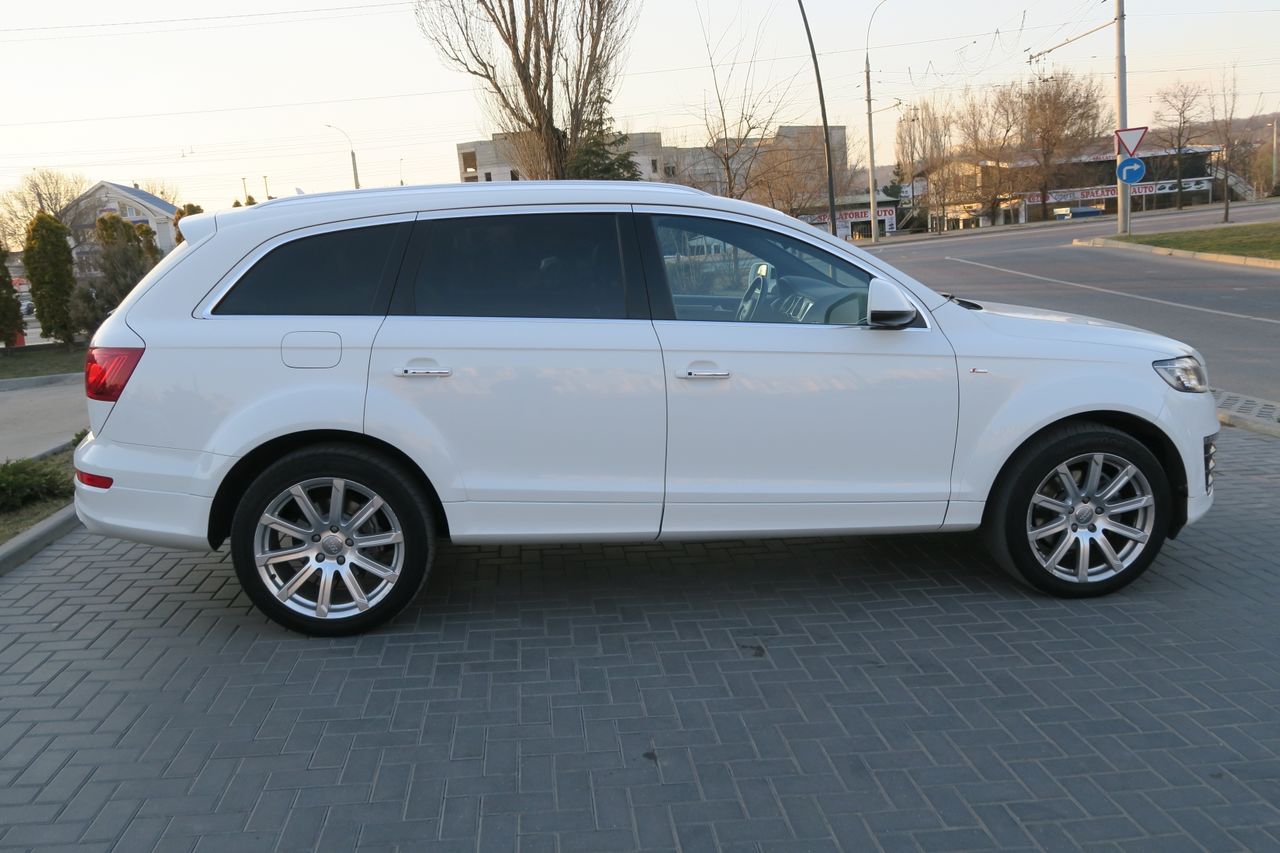 Audi Q7 foto 3