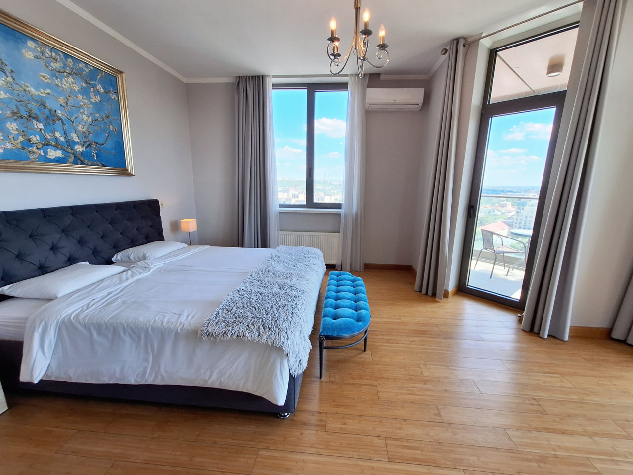 Apartament cu 2 camere,  Centru,  Chișinău,  Chișinău mun. foto 3