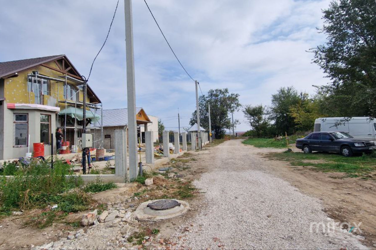 Se vinde teren pentru construcții în centrul s.Ciorescu! foto 13