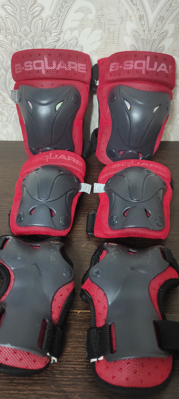 Vind protectie pentru role/продам защиту для роликов