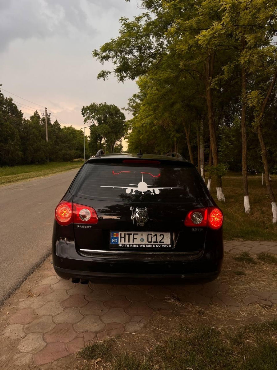 Volkswagen Passat foto 4