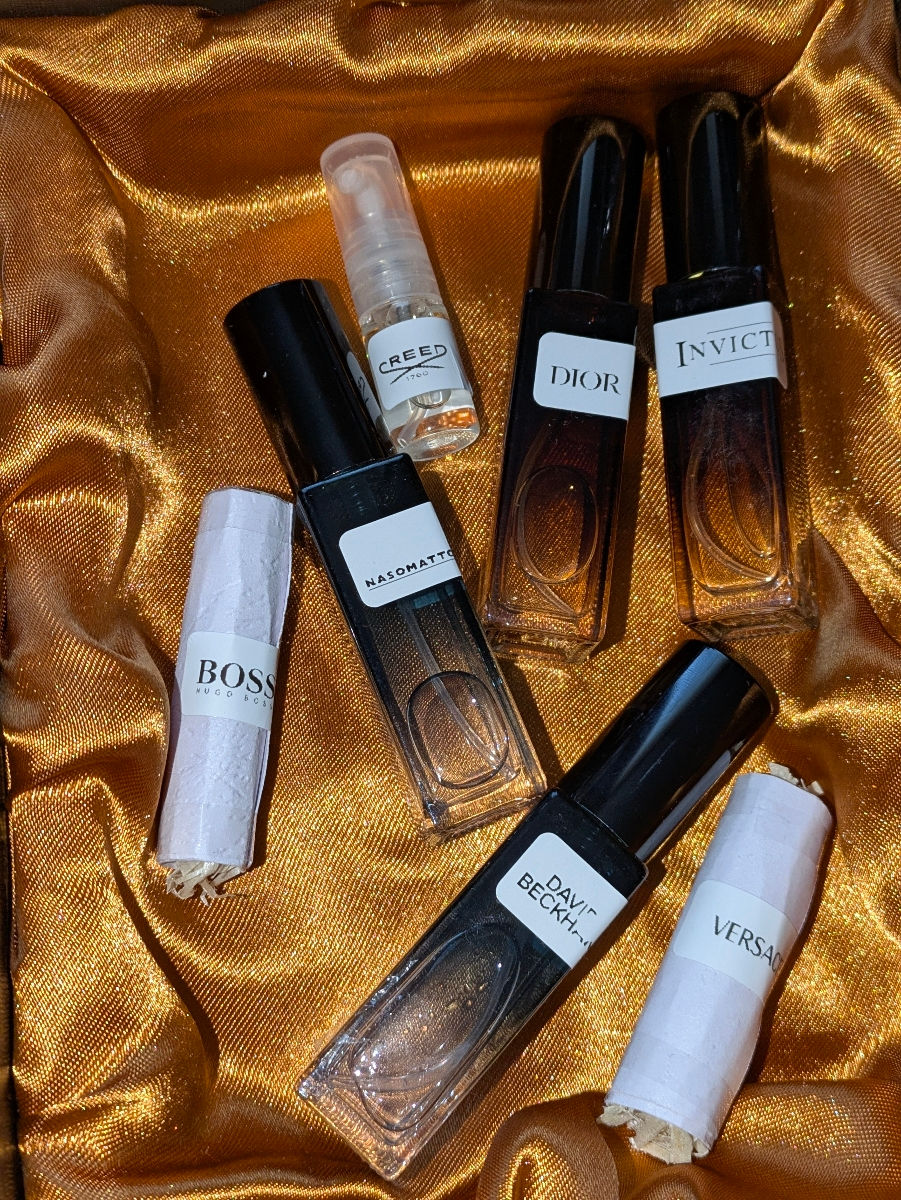 Set mini parfumuri pentru vară  foto 0