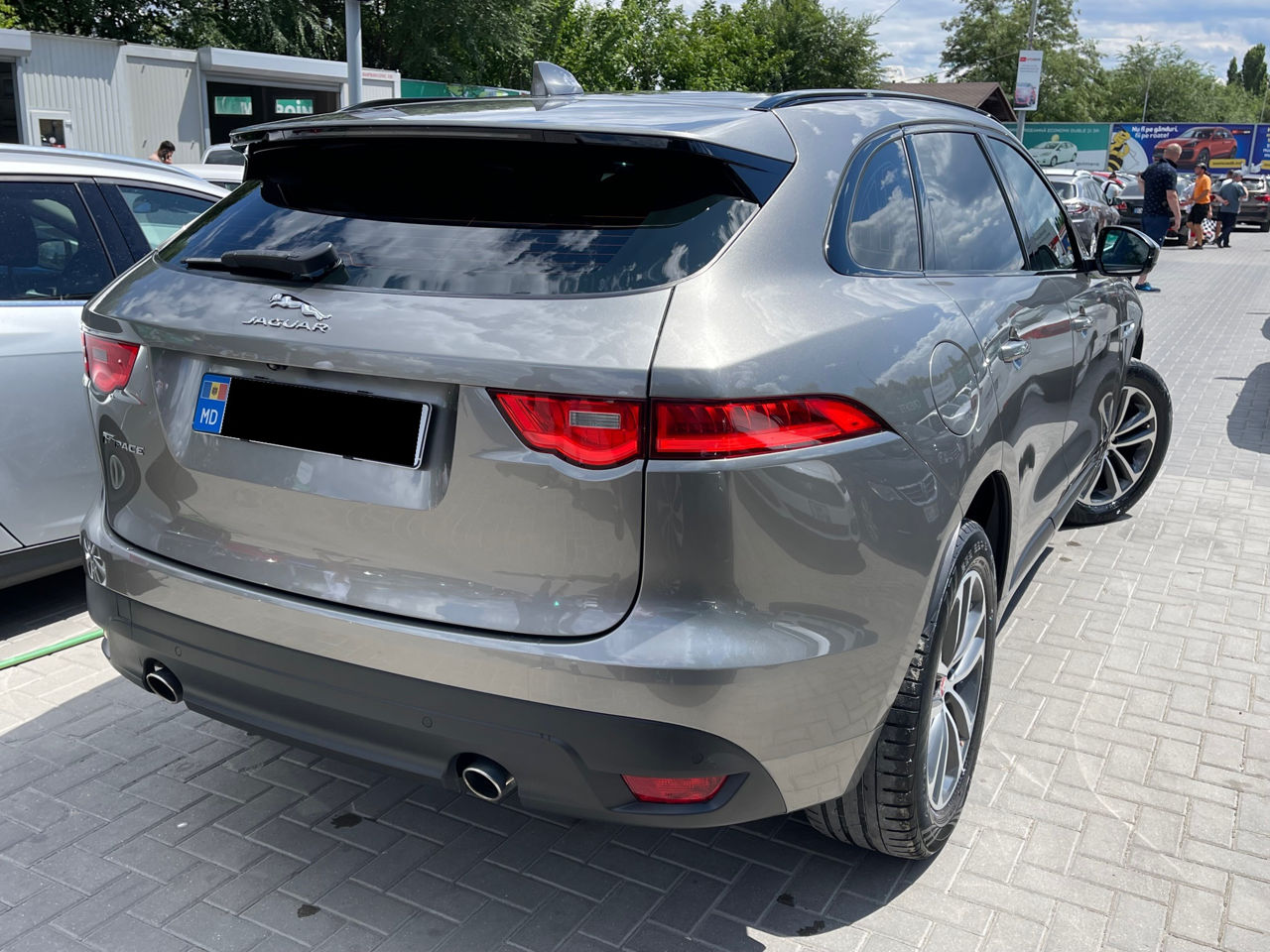 Jaguar F-PACE foto 2