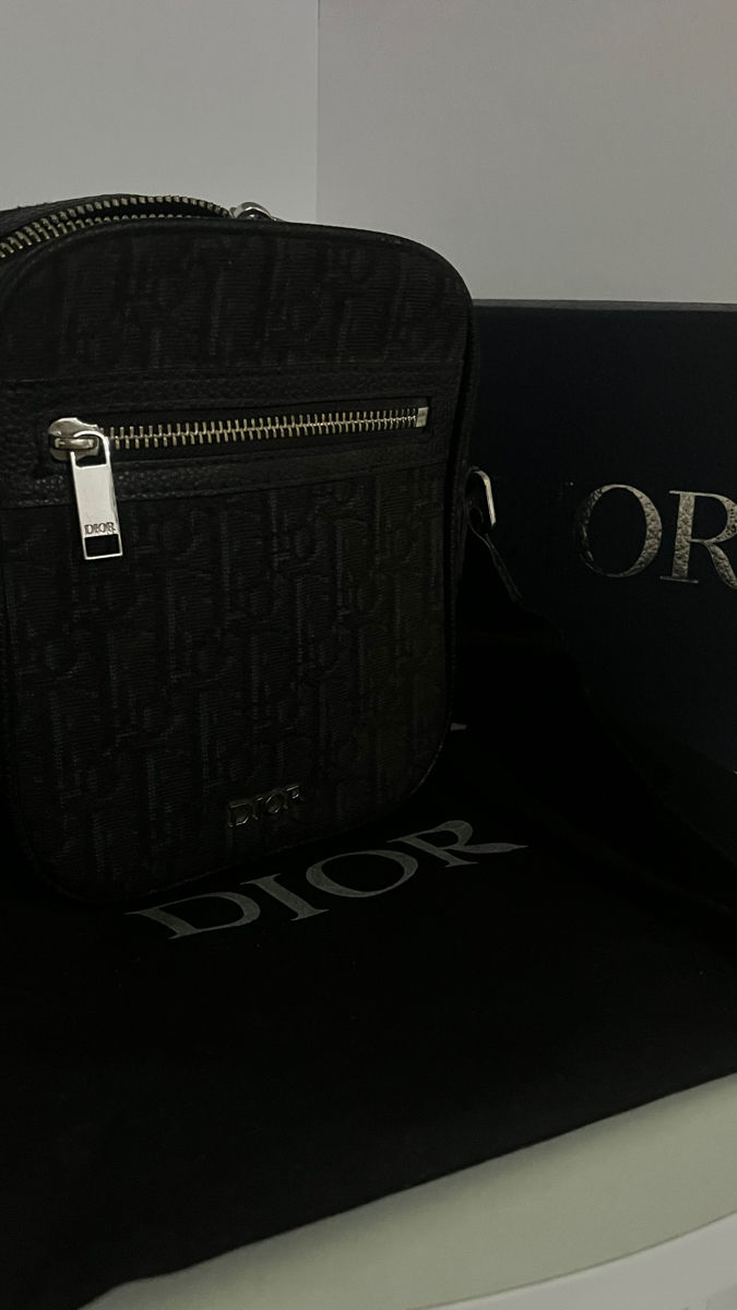 Dior borseta foto 1