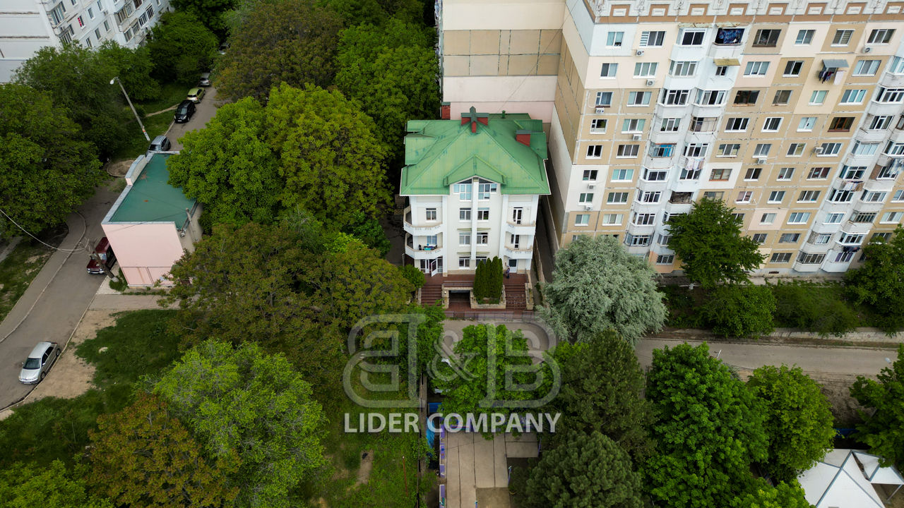 Spațiu Comercial în 5 nivele , Sectorul Ciocana Str. Petru Zadnipru foto 3