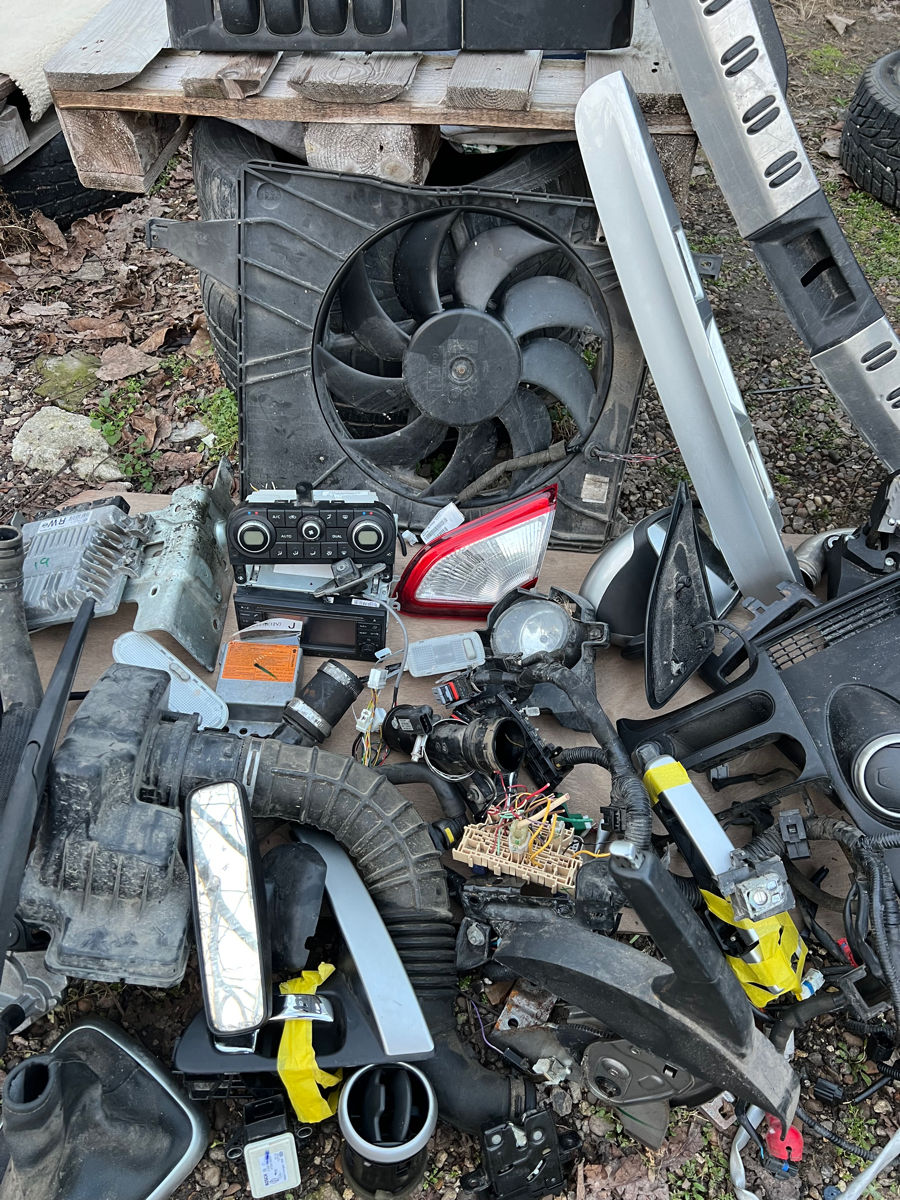 Piese de schimb Nissan Qashqai+2 foto 7