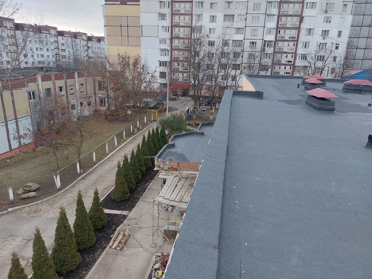 Reparația acoperișului plat cu membrane bituminoase foto 11