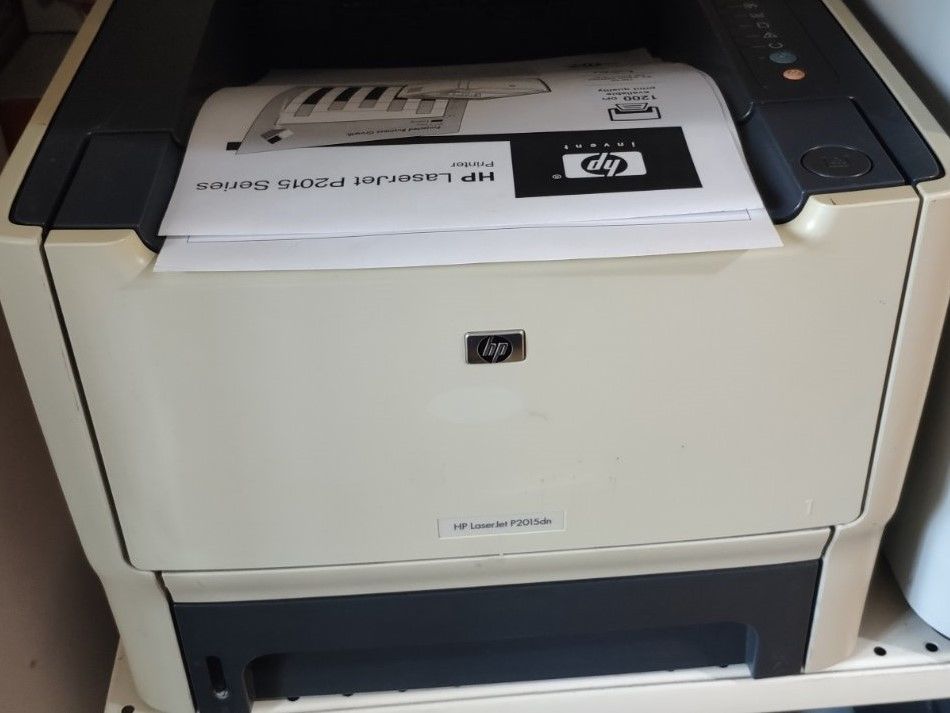 HP Laser Jet P2015dn