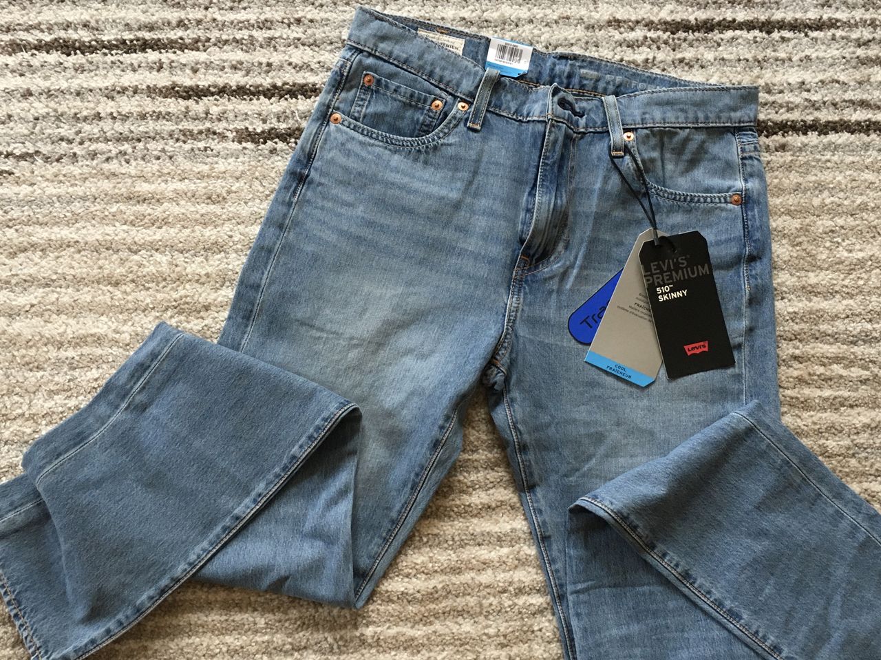 Джинсы Levis W30 L32