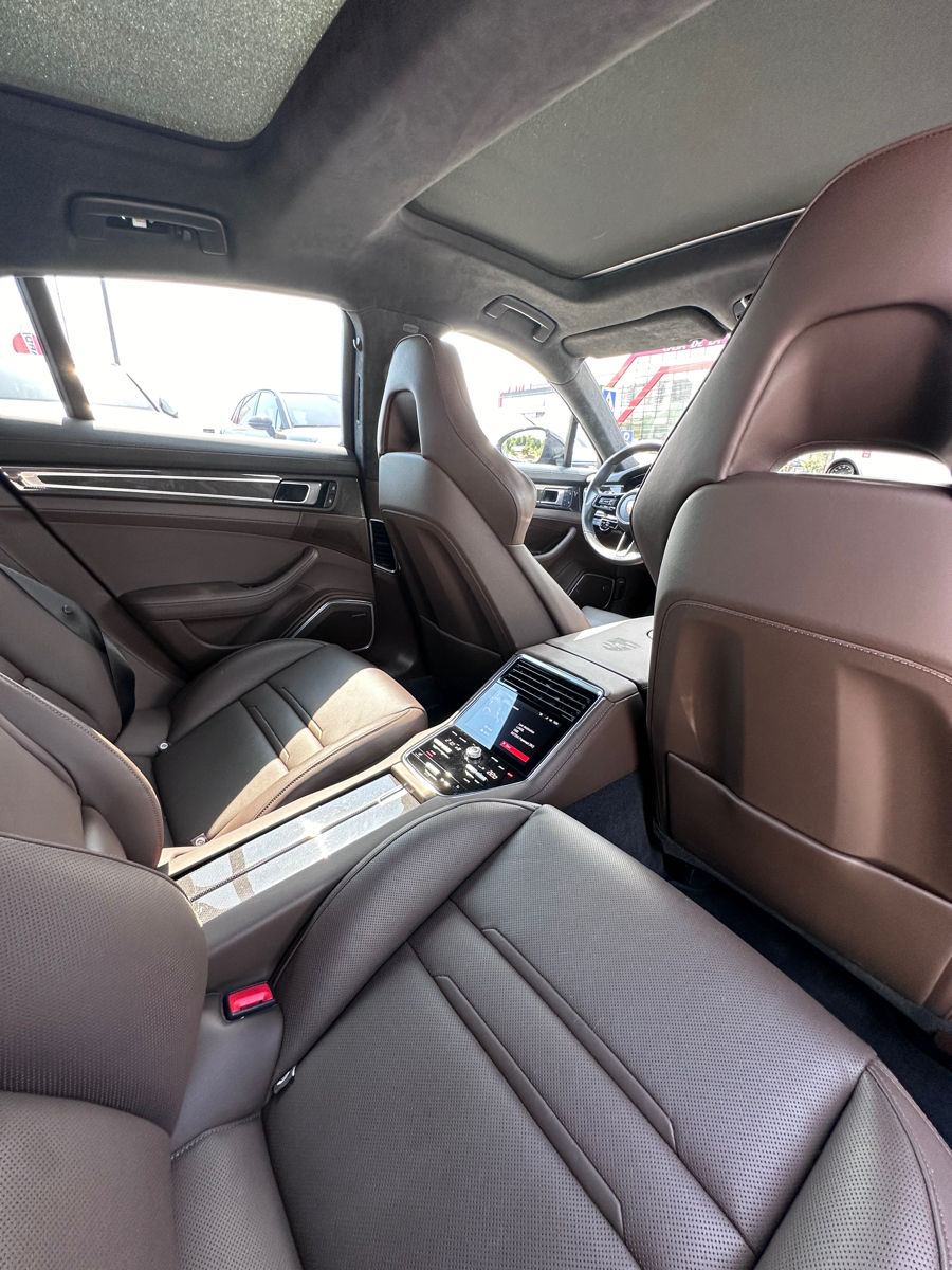 Porsche Panamera foto 12