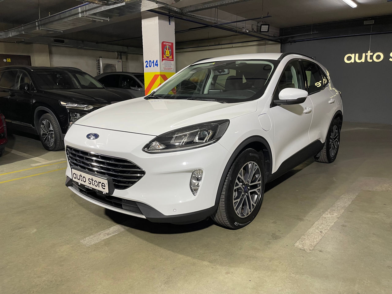 Ford Kuga foto 0