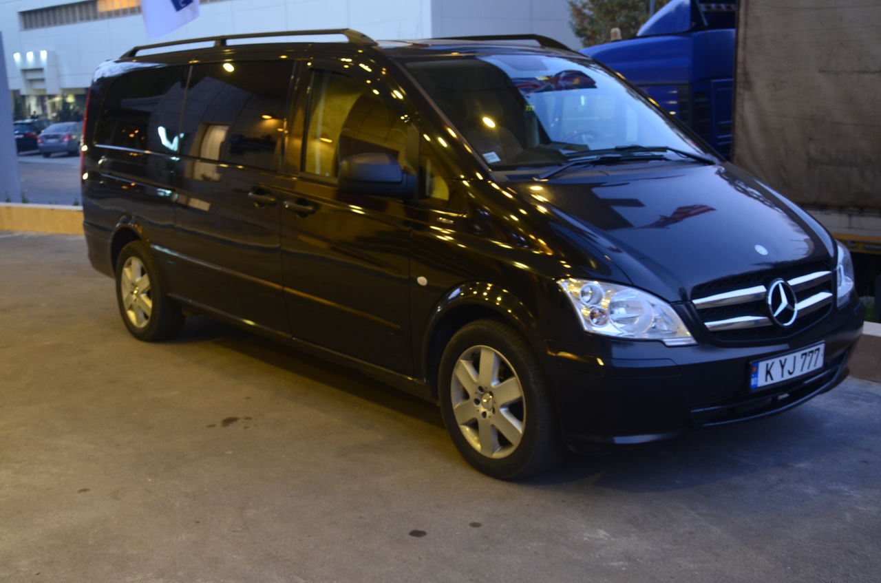 Mini-vanuri Business Class la comanda , pana la 8 locuri ! Orice directie ! Mercedes ! foto 1
