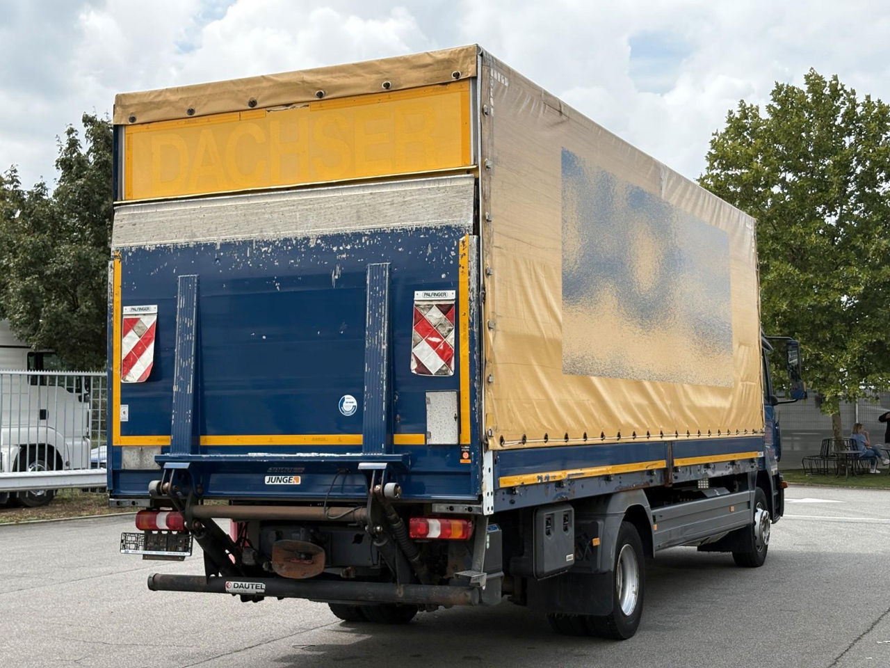 Mercedes Atego 1224 foto 2