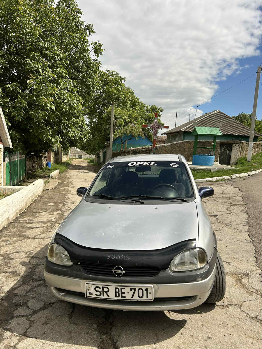 Opel Corsa foto 3