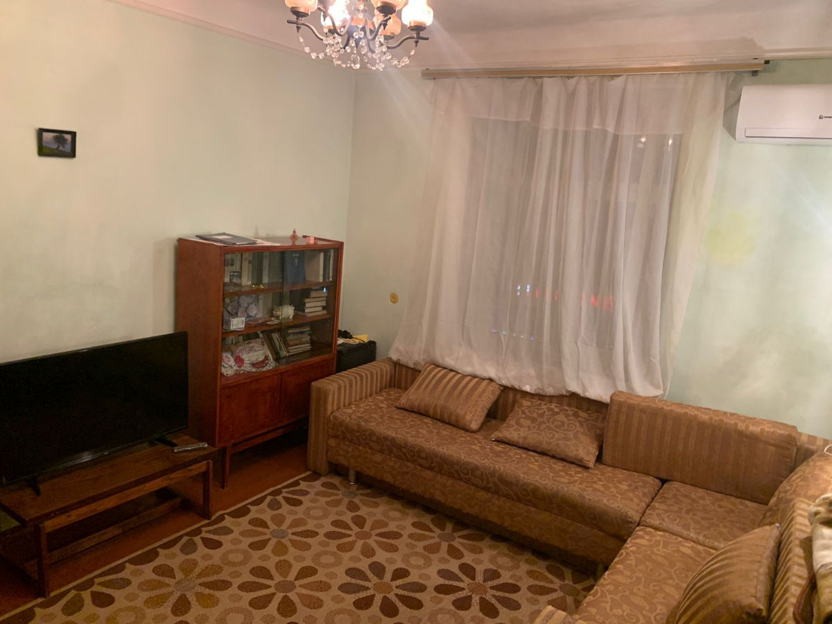 Apartament cu 3 camere,  Centru,  Bălți mun. foto 2