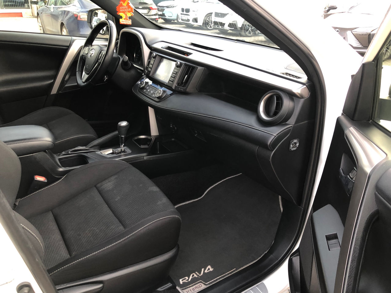 Toyota Rav 4 foto 14