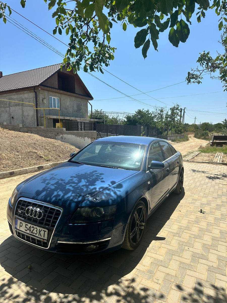 Audi A6 фото 1