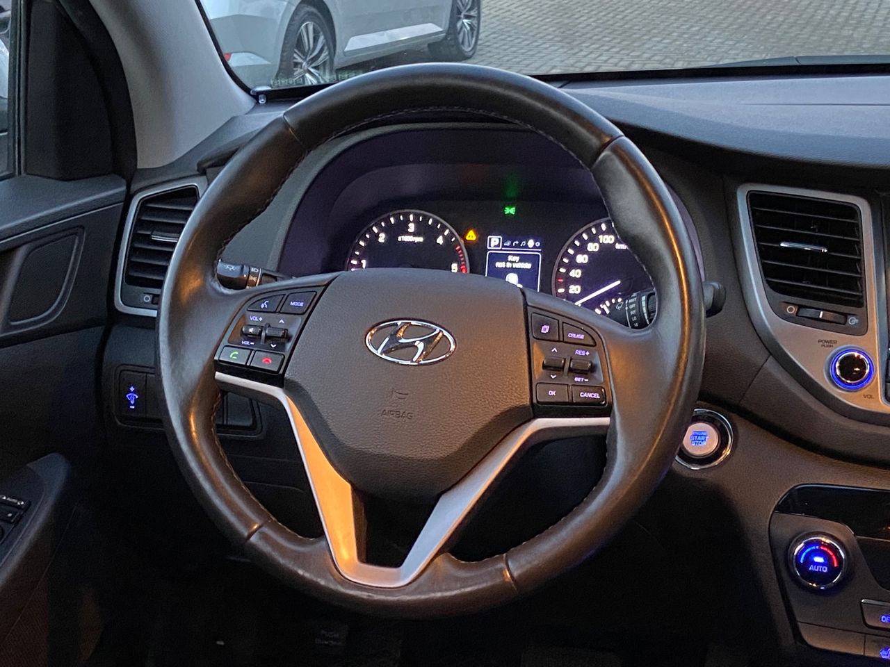 Hyundai Tucson foto 8