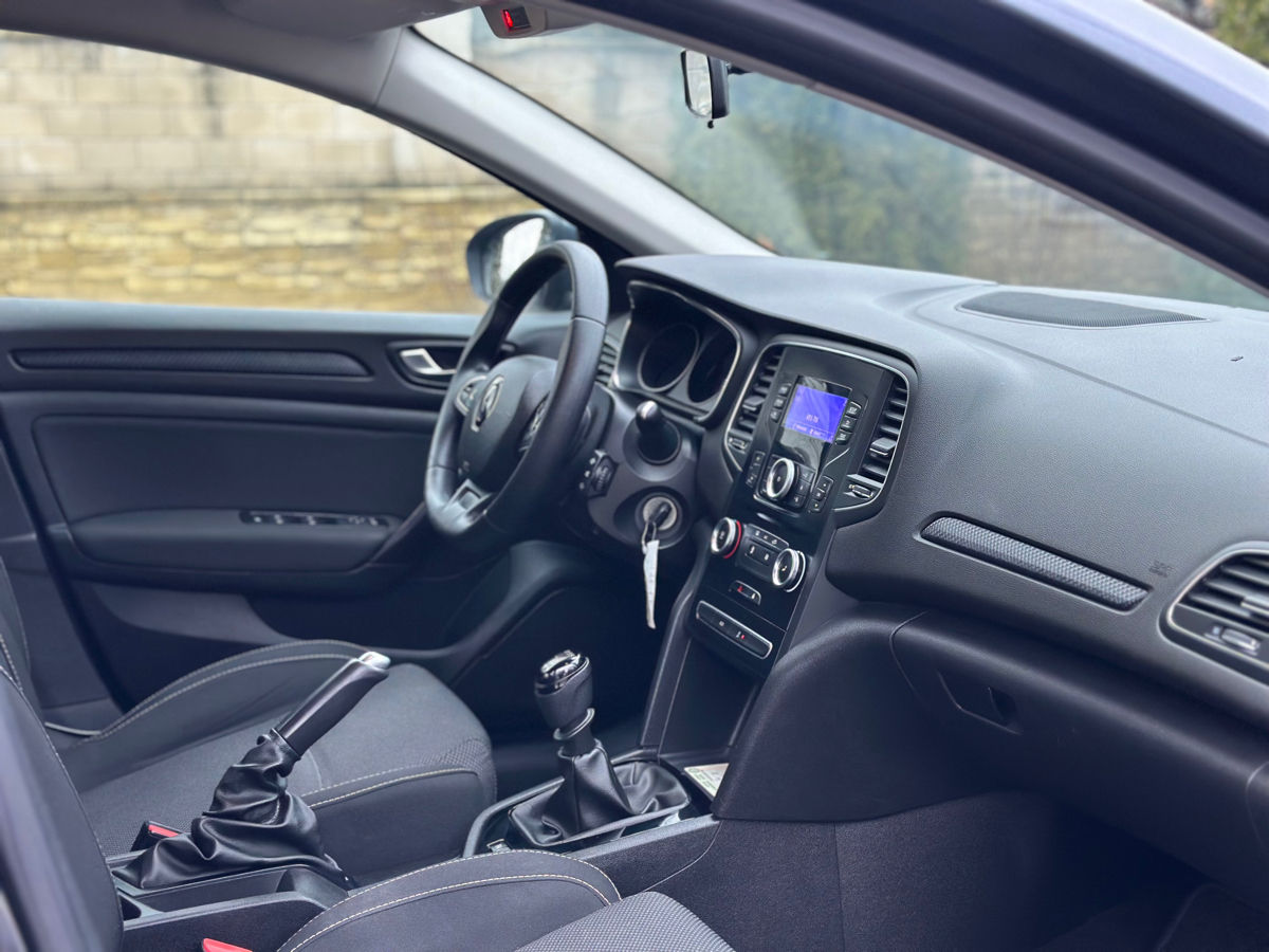 Renault Megane foto 7