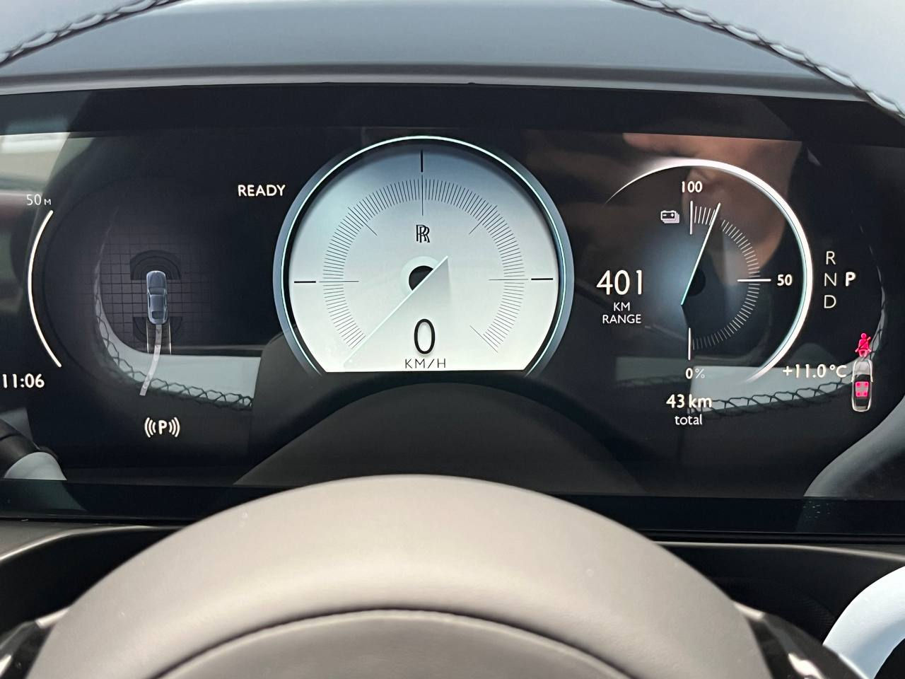 Rolls-Royce Spectre foto 9