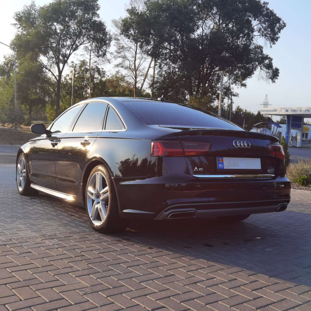 Audi A6 фото 4