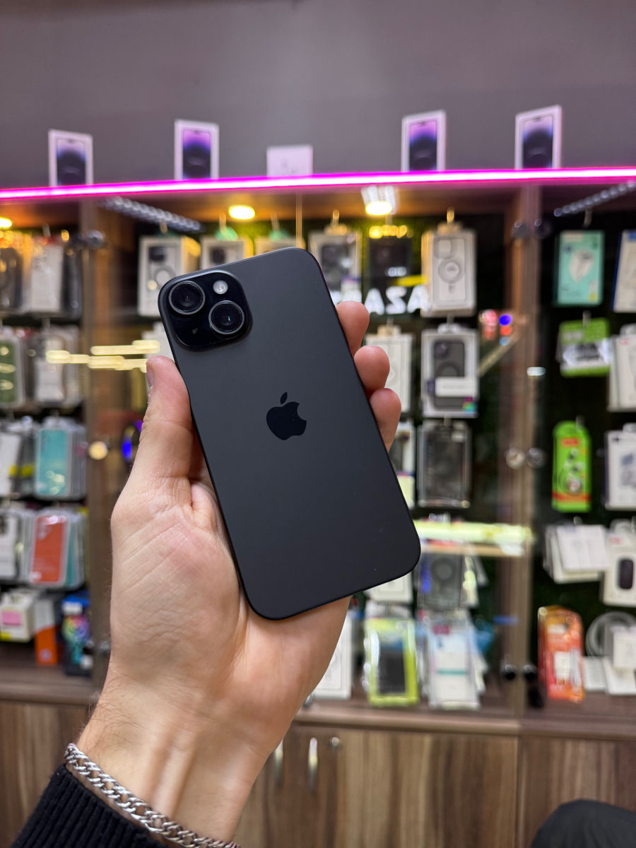 Cumpăr iPhone 15 / 15 Pro / 15 Pro Max Urgent ! foto 0