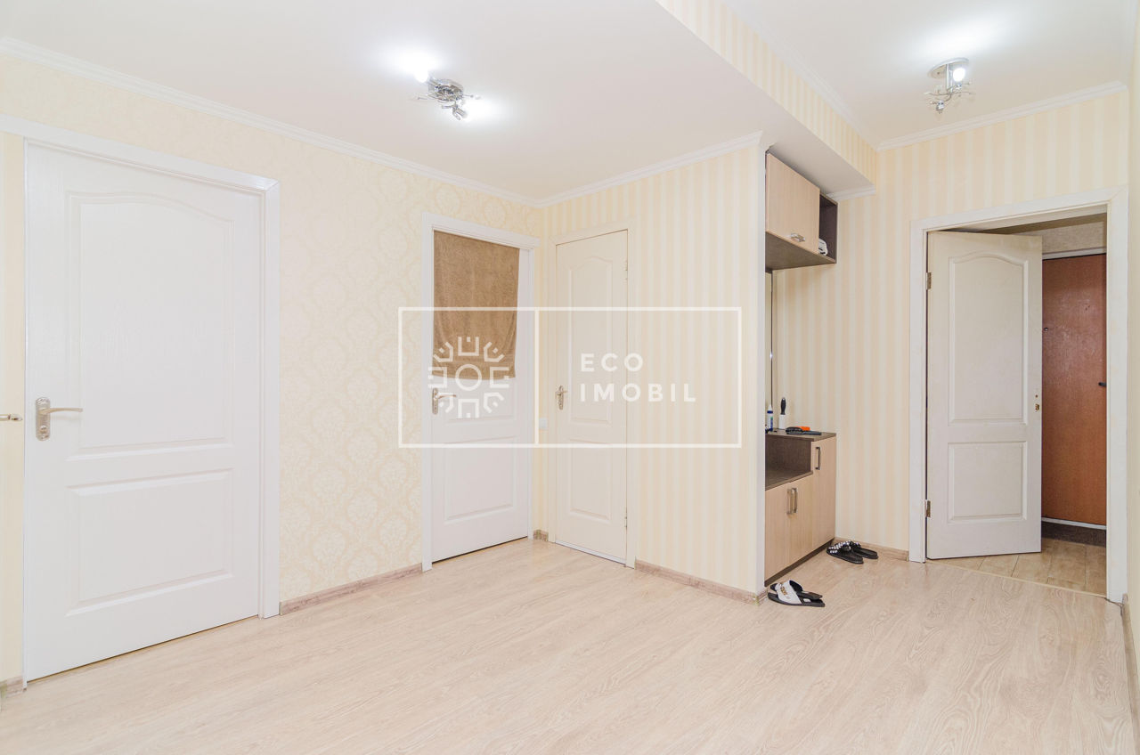 Apartament cu 3 camere, 74 m², Centru, Chișinău foto 11