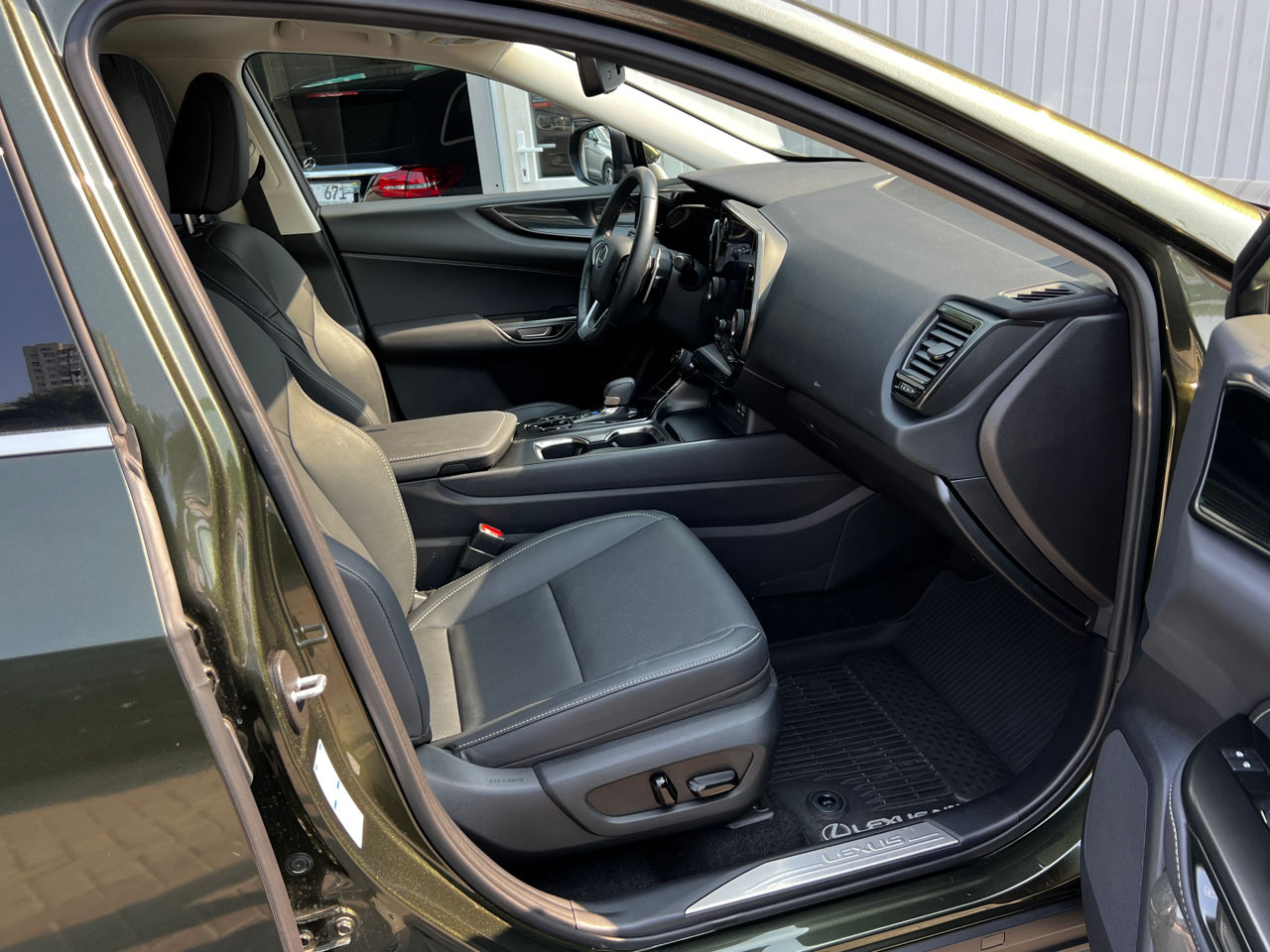 Lexus NX Series foto 6
