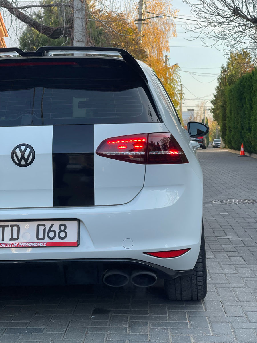 Volkswagen Golf foto 9