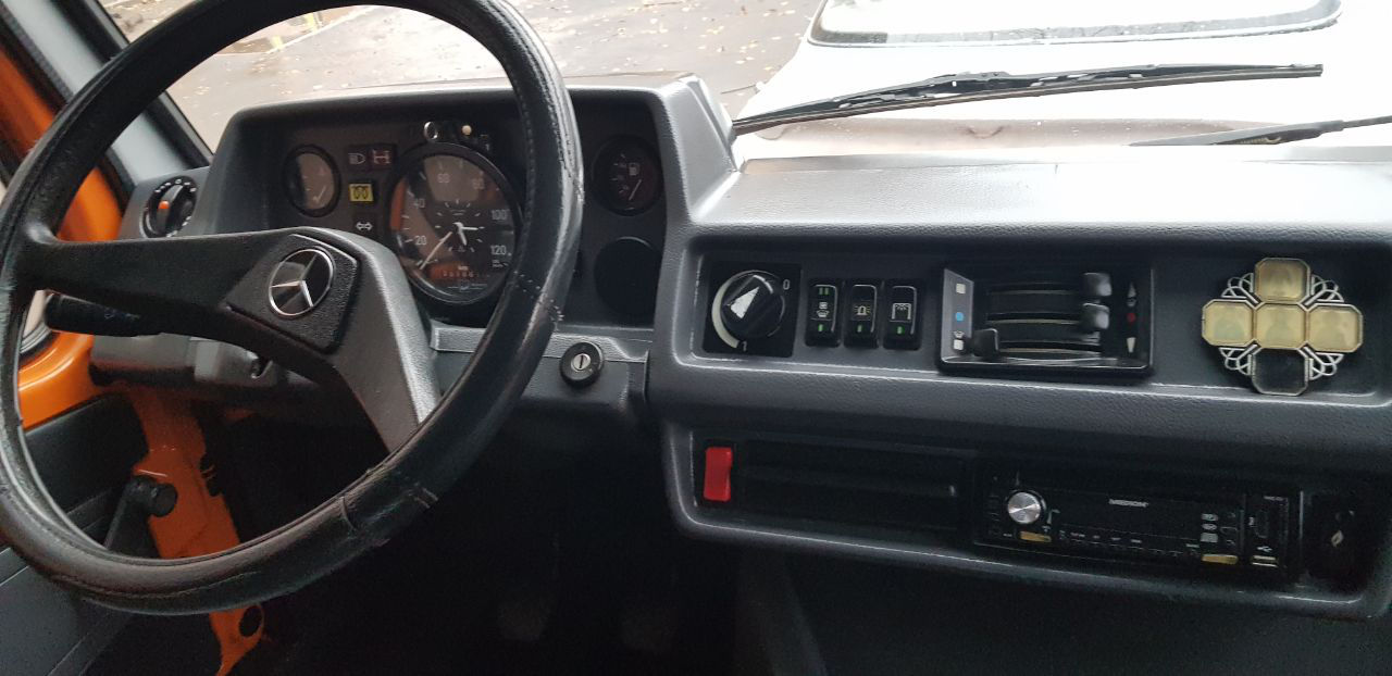 Mercedes 410D