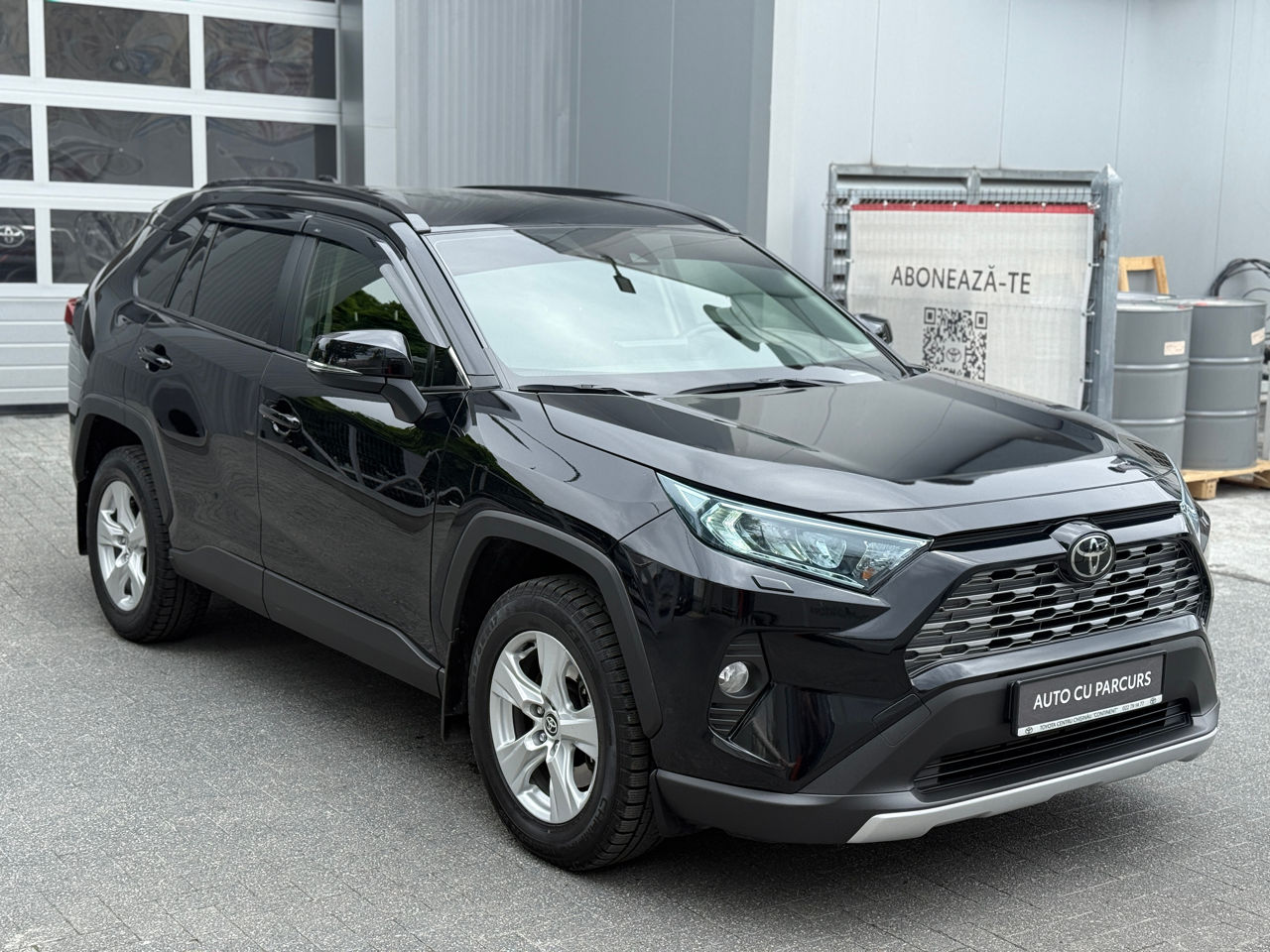 Toyota Rav 4 фото 2