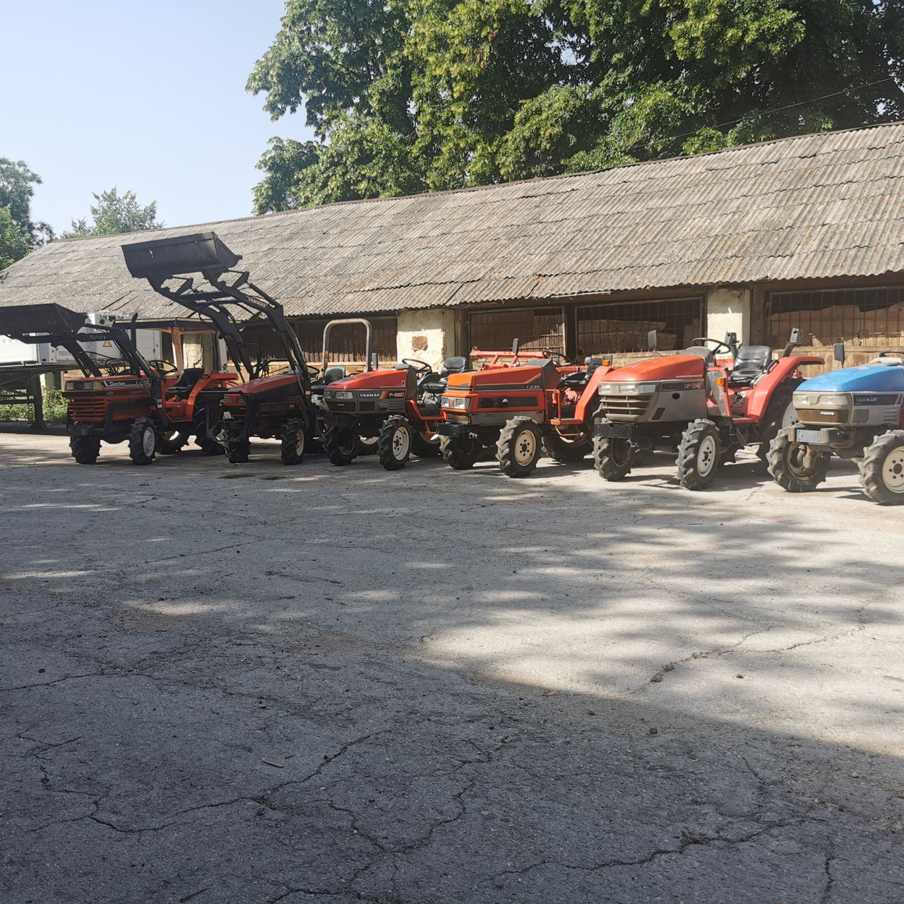 Tractor japonez - Iseki TA267 +freza+transport gratuit foto 9