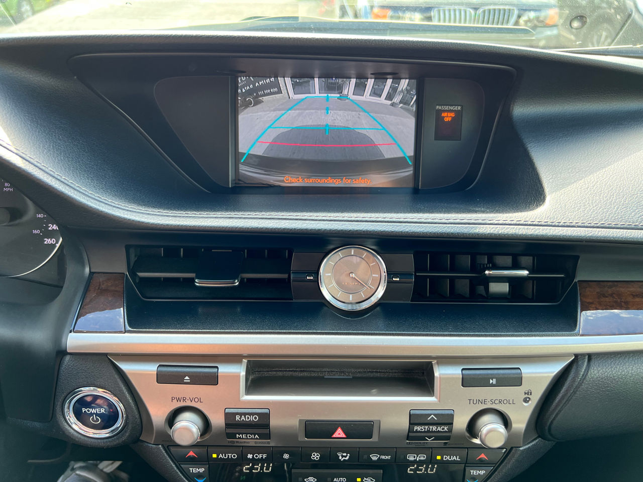 Lexus Es Series фото 12