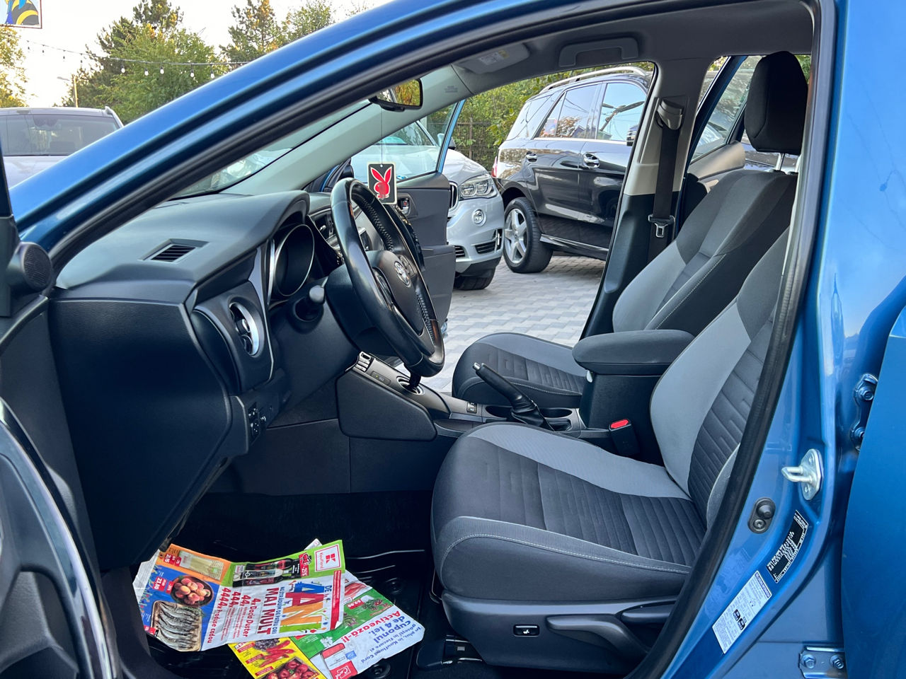 Toyota Auris foto 6
