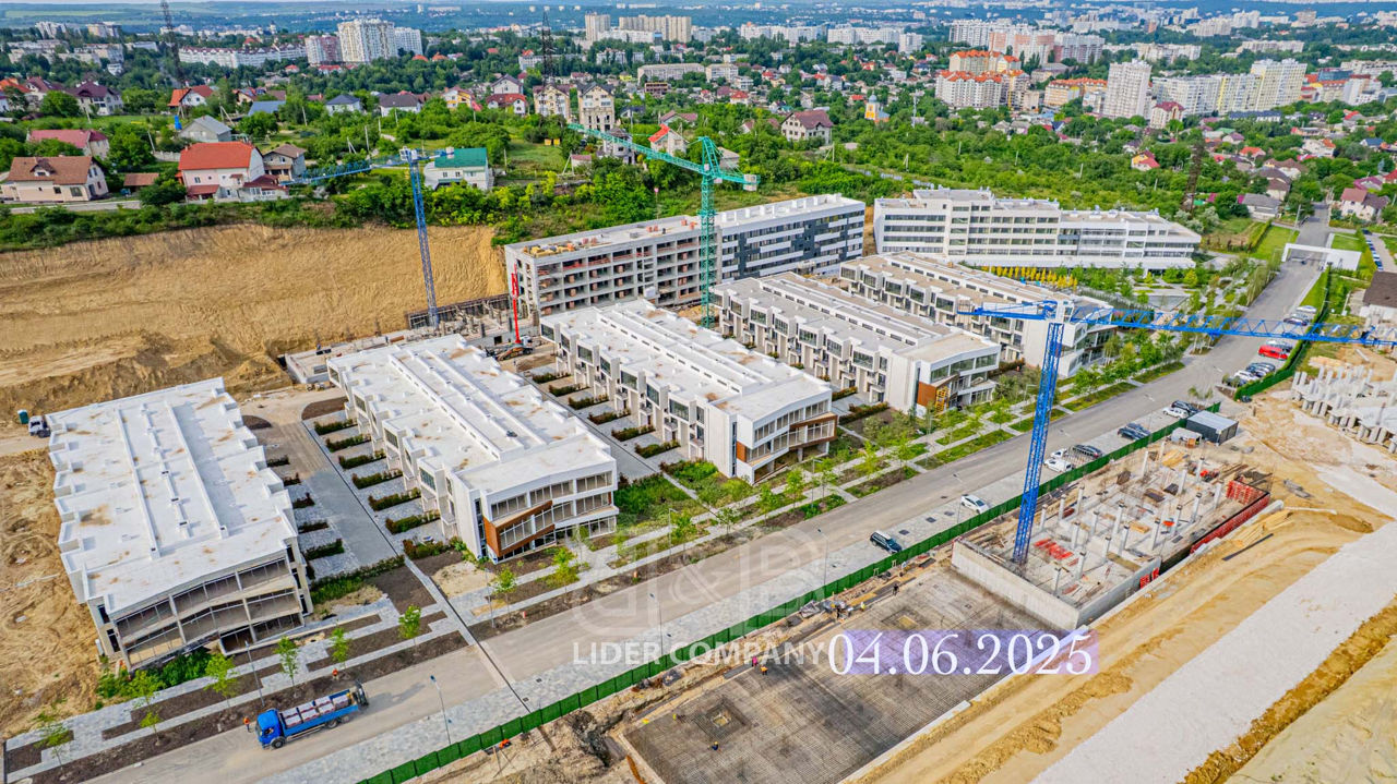 Townhouse de Vânzare – 165,92 mp – Complex Hora Village, Buiucani foto 0