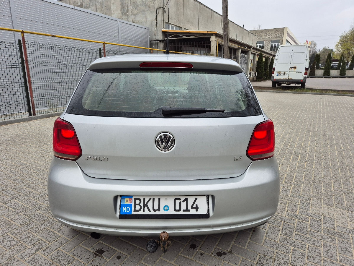 Volkswagen Polo фото 6