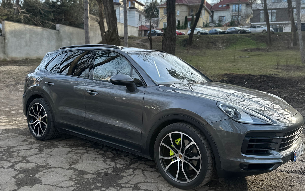 Porsche Cayenne foto 0
